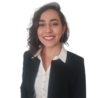 Foto da Professora Camila Borges