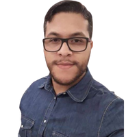 Foto do Professor Cláudio Damaceno