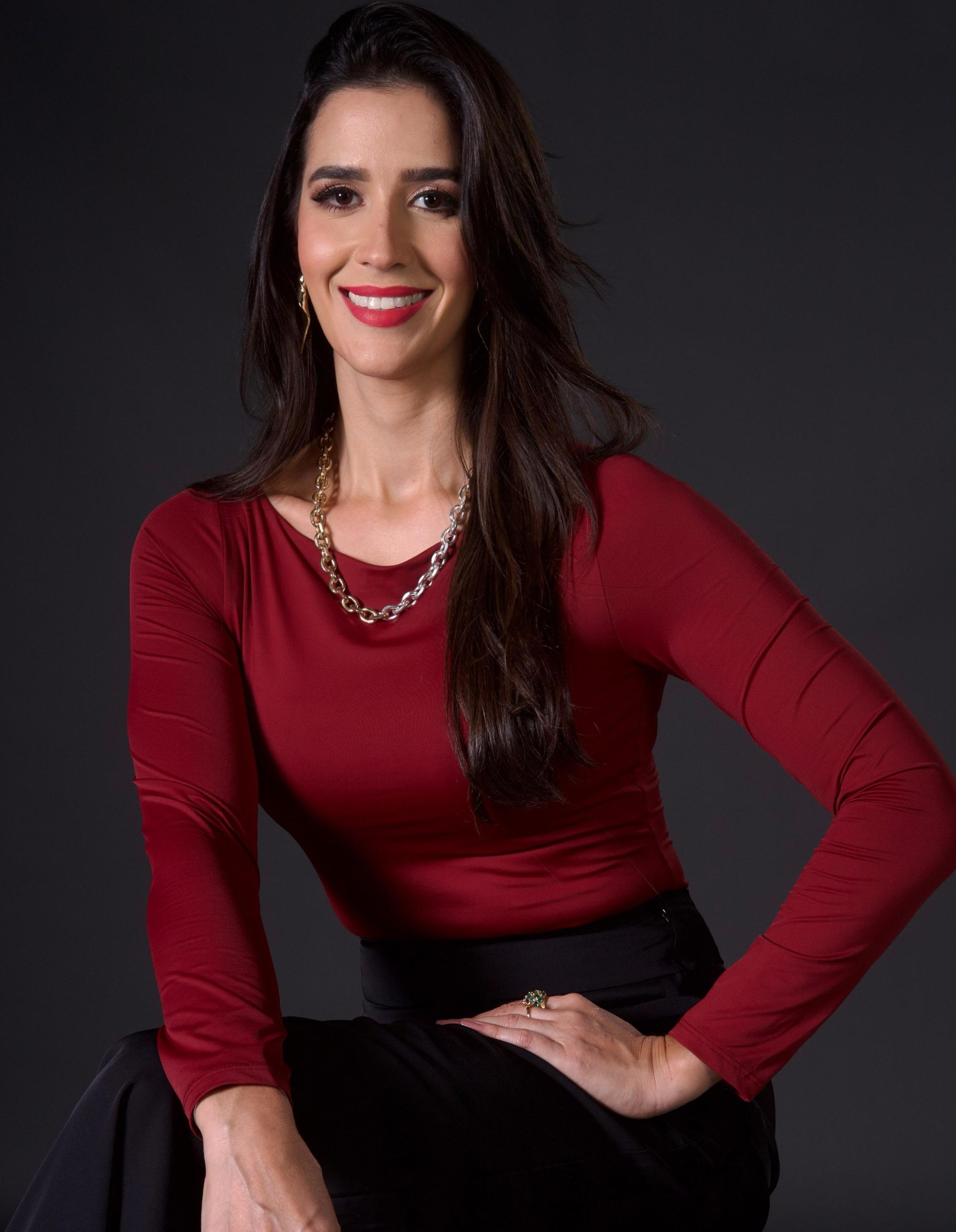 Foto da Professora Letícia Alves